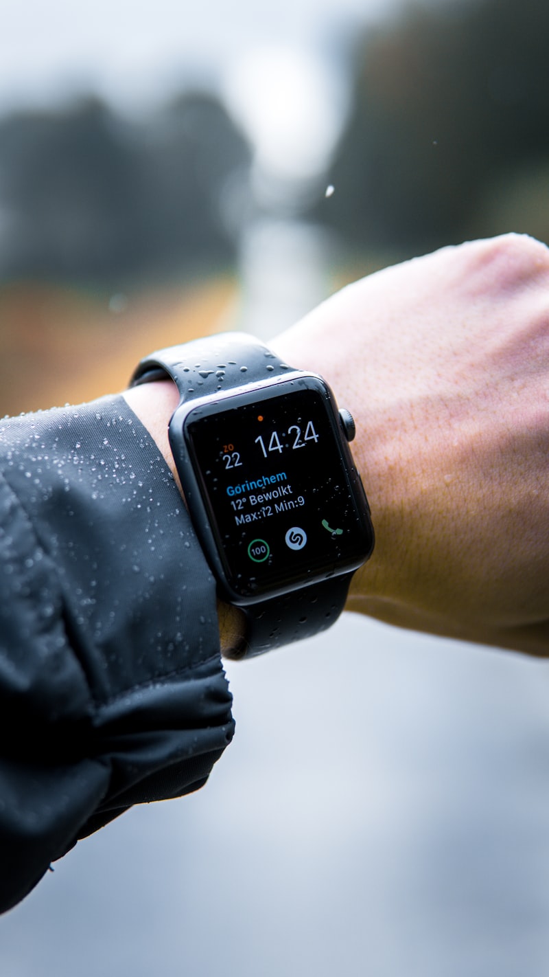 Smart Fitness Tracker Watch – Heart Rate SpO2 Sleep Tracker 7-Day Battery